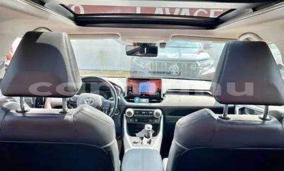 Acheter Occasion Voiture Toyota RAV4 Autre à Brazzaville, Commune de Brazzaville Acheter Occasion Voiture Toyota RAV4 Autre à Brazzaville, Commune de Brazzaville