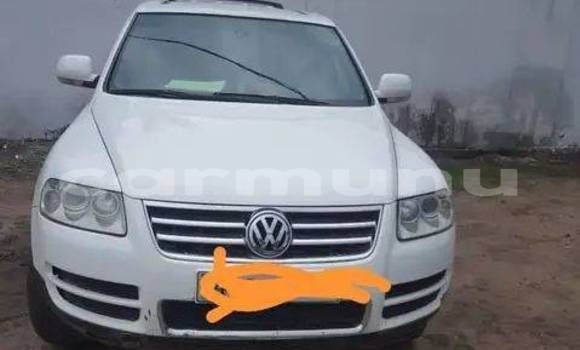 Acheter Occasion Voiture Volkswagen Touareg Blanc à Brazzaville, Commune de Brazzaville Acheter Occasion Voiture Volkswagen Touareg Blanc à Brazzaville, Commune de Brazzaville