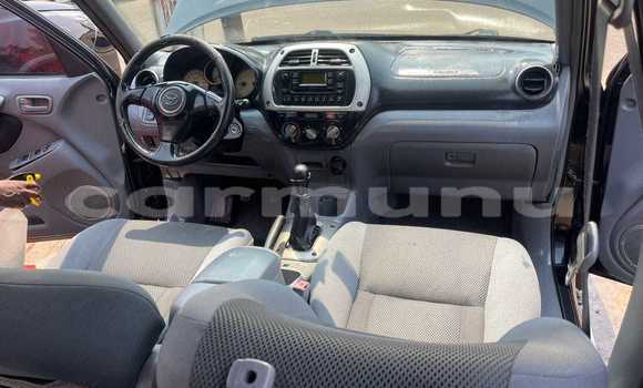 Acheter Occasion Voiture Toyota RAV4 Noir à Brazzaville, Commune de Brazzaville Acheter Occasion Voiture Toyota RAV4 Noir à Brazzaville, Commune de Brazzaville