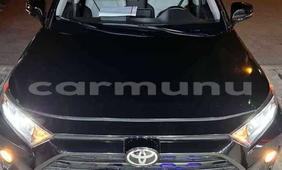 Acheter Occasion Voiture Toyota RAV4 Noir à Brazzaville, Commune de Brazzaville Acheter Occasion Voiture Toyota RAV4 Noir à Brazzaville, Commune de Brazzaville