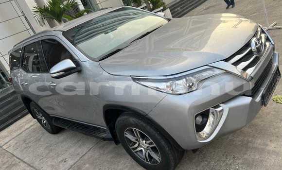 Acheter Occasion Voiture Toyota Fortuner Autre à Brazzaville, Commune de Brazzaville Acheter Occasion Voiture Toyota Fortuner Autre à Brazzaville, Commune de Brazzaville