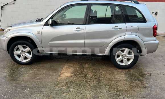 Acheter Occasion Voiture Toyota RAV4 Autre à Brazzaville, Commune de Brazzaville Acheter Occasion Voiture Toyota RAV4 Autre à Brazzaville, Commune de Brazzaville