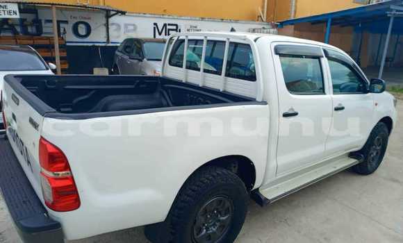 Acheter Occasion Voiture Toyota Hiluxe VIGO Blanc à Brazzaville, Commune de Brazzaville Acheter Occasion Voiture Toyota Hiluxe VIGO Blanc à Brazzaville, Commune de Brazzaville