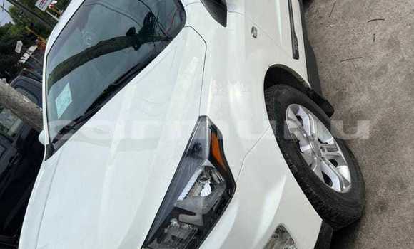 Acheter Occasion Voiture Toyota Pickup Blanc à Brazzaville, Commune de Brazzaville Acheter Occasion Voiture Toyota Pickup Blanc à Brazzaville, Commune de Brazzaville