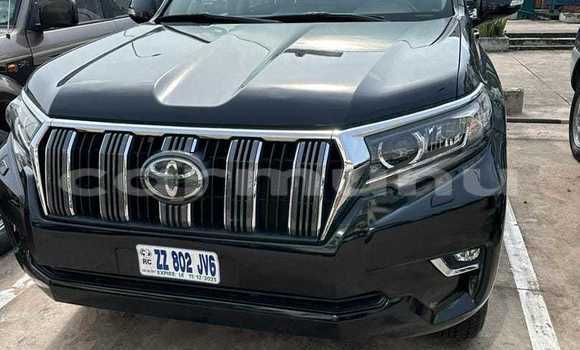 Acheter Occasion Voiture Toyota Prado Noir à Brazzaville, Commune de Brazzaville Acheter Occasion Voiture Toyota Prado Noir à Brazzaville, Commune de Brazzaville