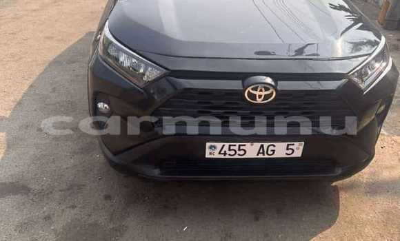 Acheter Occasion Voiture Toyota RAV4 Noir à Brazzaville, Commune de Brazzaville Acheter Occasion Voiture Toyota RAV4 Noir à Brazzaville, Commune de Brazzaville