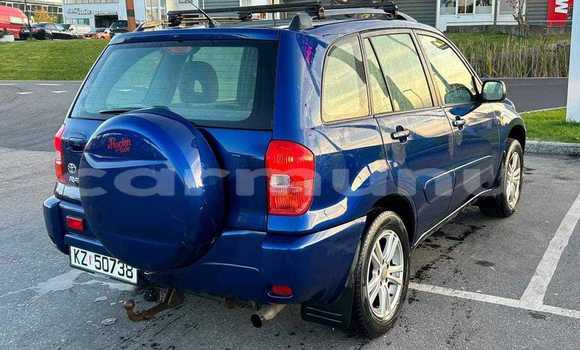 Acheter Occasion Voiture Toyota RAV4 Bleu à Brazzaville, Commune de Brazzaville Acheter Occasion Voiture Toyota RAV4 Bleu à Brazzaville, Commune de Brazzaville