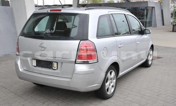 Buy Used Opel Zafira Silver Car in Brazzaville in Municipality of Brazzaville Buy Used Opel Zafira Silver Car in Brazzaville in Municipality of Brazzaville