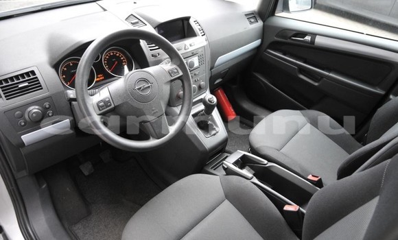 Buy Used Opel Zafira Silver Car in Brazzaville in Municipality of Brazzaville Buy Used Opel Zafira Silver Car in Brazzaville in Municipality of Brazzaville