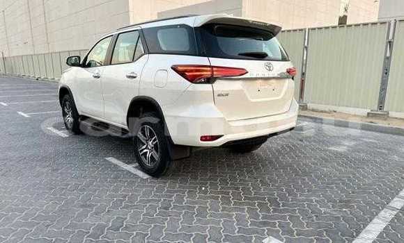 Buy Used Toyota Fortuner White Car in Brazzaville in Municipality of Brazzaville Buy Used Toyota Fortuner White Car in Brazzaville in Municipality of Brazzaville