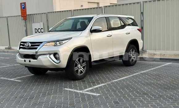 Buy Used Toyota Fortuner White Car in Brazzaville in Municipality of Brazzaville Buy Used Toyota Fortuner White Car in Brazzaville in Municipality of Brazzaville