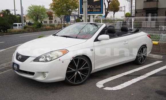 Acheter Occasion Voiture Toyota Camry Blanc à Brazzaville, Commune de Brazzaville