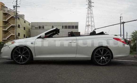 Buy Used Toyota Camry White Car in Brazzaville in Municipality of Brazzaville Buy Used Toyota Camry White Car in Brazzaville in Municipality of Brazzaville