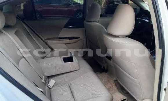 Buy Used Honda Accord White Car in Brazzaville in Municipality of Brazzaville Buy Used Honda Accord White Car in Brazzaville in Municipality of Brazzaville