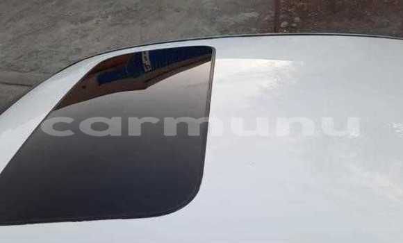 Buy Used Honda Accord White Car in Brazzaville in Municipality of Brazzaville Buy Used Honda Accord White Car in Brazzaville in Municipality of Brazzaville