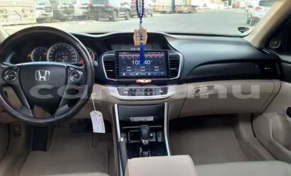 Buy Used Honda Accord White Car in Brazzaville in Municipality of Brazzaville Buy Used Honda Accord White Car in Brazzaville in Municipality of Brazzaville