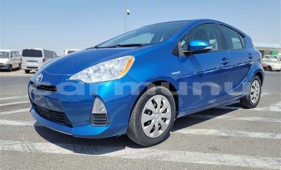 Buy Used Toyota Prius Blue Car in Brazzaville in Municipality of Brazzaville Buy Used Toyota Prius Blue Car in Brazzaville in Municipality of Brazzaville