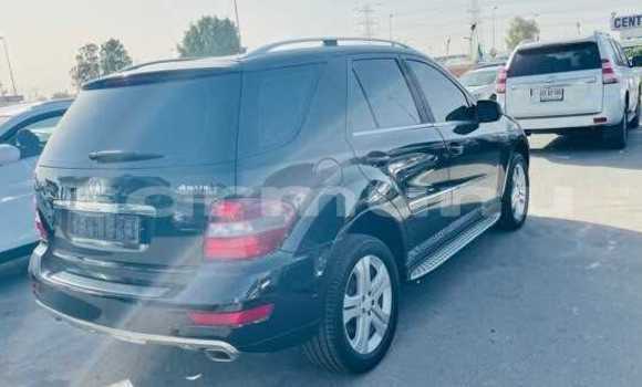 Buy Used Mercedes-Benz ML–Class Black Car in Brazzaville in Municipality of Brazzaville Buy Used Mercedes-Benz ML–Class Black Car in Brazzaville in Municipality of Brazzaville