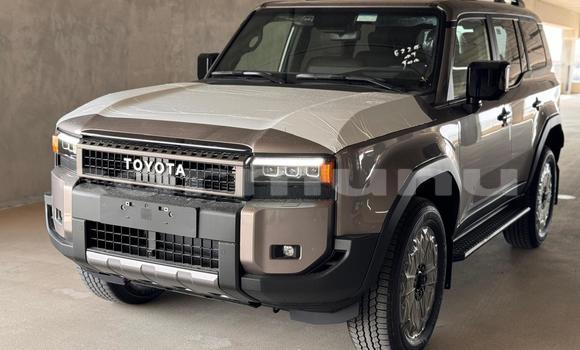 Acheter Neuf Voiture Toyota Prado Gris à Brazzaville, Commune de Brazzaville Acheter Neuf Voiture Toyota Prado Gris à Brazzaville, Commune de Brazzaville