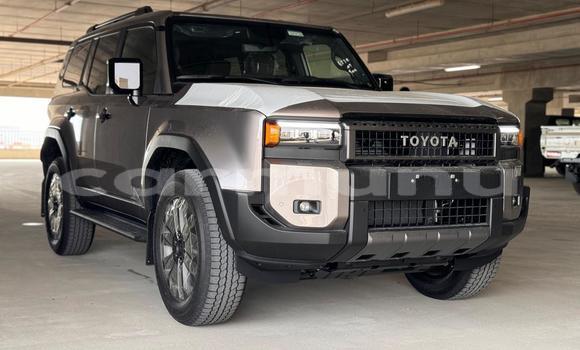 Acheter Neuf Voiture Toyota Prado Gris à Brazzaville, Commune de Brazzaville Acheter Neuf Voiture Toyota Prado Gris à Brazzaville, Commune de Brazzaville