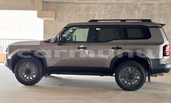 Acheter Neuf Voiture Toyota Prado Gris à Brazzaville, Commune de Brazzaville Acheter Neuf Voiture Toyota Prado Gris à Brazzaville, Commune de Brazzaville