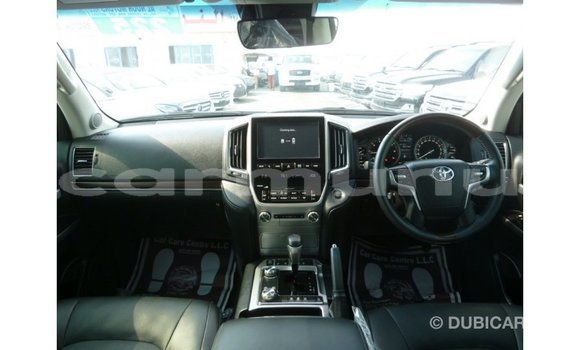 Buy Import Toyota Land Cruiser Other Car in Import - Dubai in Region of Bouenza Buy Import Toyota Land Cruiser Other Car in Import - Dubai in Region of Bouenza