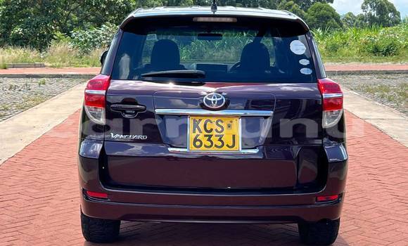 Acheter Occasion Voiture Toyota Vanguard Autre à Gamboma, Plateaux Acheter Occasion Voiture Toyota Vanguard Autre à Gamboma, Plateaux