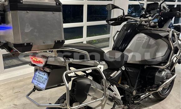 Acheter Occasion Moto BMW GS Autre à Gamboma, Plateaux Acheter Occasion Moto BMW GS Autre à Gamboma, Plateaux
