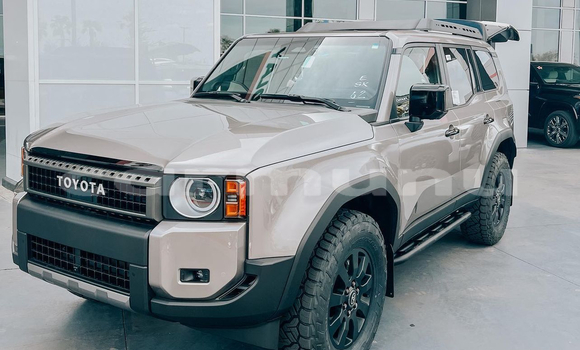 Acheter Neuf Voiture Toyota Prado Gris à Pointe–Noire, Région du Kouilou Acheter Neuf Voiture Toyota Prado Gris à Pointe–Noire, Région du Kouilou