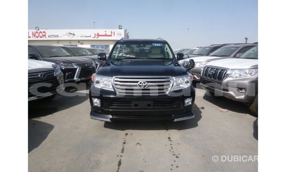 Buy Import Toyota Land Cruiser Black Car in Import - Dubai in Region of Bouenza Buy Import Toyota Land Cruiser Black Car in Import - Dubai in Region of Bouenza
