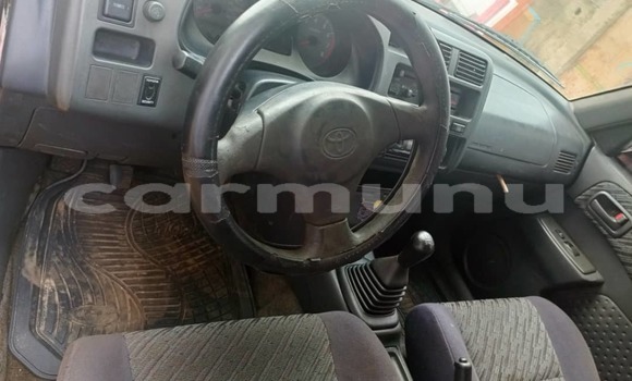 Acheter Occasion Voiture Toyota RAV4 Noir à Brazzaville, Commune de Brazzaville Acheter Occasion Voiture Toyota RAV4 Noir à Brazzaville, Commune de Brazzaville