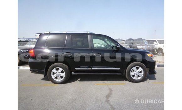 Buy Import Toyota Land Cruiser Black Car in Import - Dubai in Region of Bouenza Buy Import Toyota Land Cruiser Black Car in Import - Dubai in Region of Bouenza