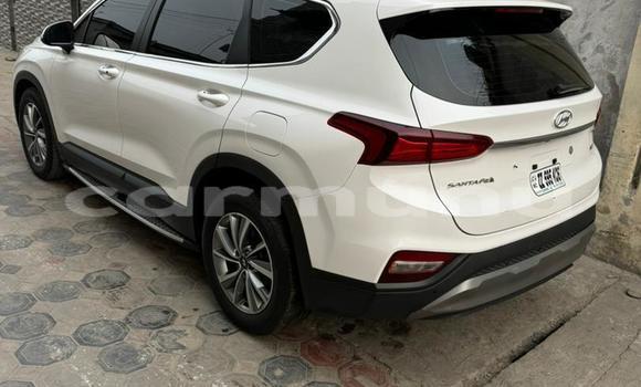 Acheter Neuf Voiture Hyundai Santa Fe Blanc à Brazzaville, Commune de Brazzaville Acheter Neuf Voiture Hyundai Santa Fe Blanc à Brazzaville, Commune de Brazzaville