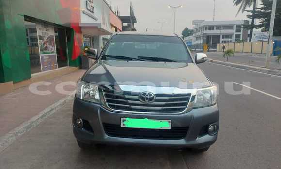 Acheter Occasion Voiture Toyota Hiluxe VIGO Gris à Brazzaville, Commune de Brazzaville Acheter Occasion Voiture Toyota Hiluxe VIGO Gris à Brazzaville, Commune de Brazzaville