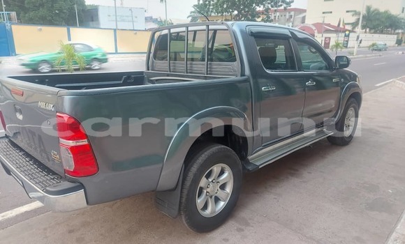 Acheter Occasion Voiture Toyota Hiluxe VIGO Gris à Brazzaville, Commune de Brazzaville Acheter Occasion Voiture Toyota Hiluxe VIGO Gris à Brazzaville, Commune de Brazzaville