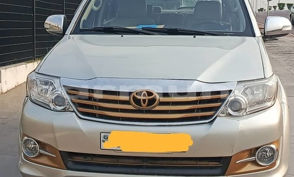 Buy Used Toyota Fortuner Silver Car in Brazzaville in Municipality of Brazzaville