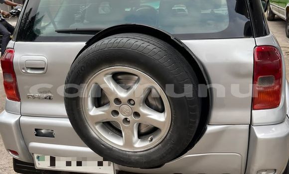 Acheter Occasion Voiture Toyota RAV4 Gris à Brazzaville, Commune de Brazzaville Acheter Occasion Voiture Toyota RAV4 Gris à Brazzaville, Commune de Brazzaville