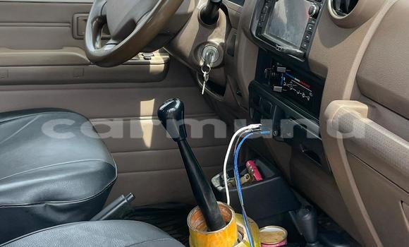 Acheter Occasion Voiture Toyota Land Cruiser Blanc à Brazzaville, Commune de Brazzaville Acheter Occasion Voiture Toyota Land Cruiser Blanc à Brazzaville, Commune de Brazzaville