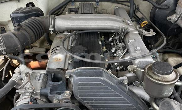 Acheter Occasion Voiture Toyota Land Cruiser Blanc à Brazzaville, Commune de Brazzaville Acheter Occasion Voiture Toyota Land Cruiser Blanc à Brazzaville, Commune de Brazzaville