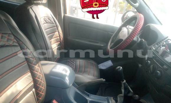 Buy Used Toyota Hilux Blue Car in Brazzaville in Municipality of Brazzaville Buy Used Toyota Hilux Blue Car in Brazzaville in Municipality of Brazzaville