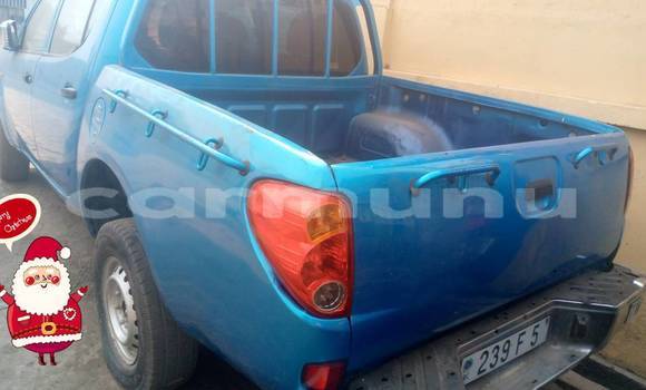 Buy Used Mitsubishi L200 Blue Car in Brazzaville in Municipality of Brazzaville Buy Used Mitsubishi L200 Blue Car in Brazzaville in Municipality of Brazzaville