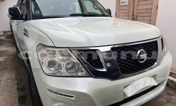 Acheter Occasion Voiture Nissan Patrol Blanc à Brazzaville, Commune de Brazzaville Acheter Occasion Voiture Nissan Patrol Blanc à Brazzaville, Commune de Brazzaville