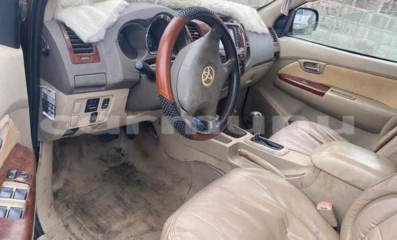 Acheter Occasion Voiture Toyota Fortuner Rouge à Brazzaville, Commune de Brazzaville Acheter Occasion Voiture Toyota Fortuner Rouge à Brazzaville, Commune de Brazzaville