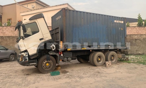 Acheter Occasion Voiture Volvo 240 Series Autre à Brazzaville, Commune de Brazzaville Acheter Occasion Voiture Volvo 240 Series Autre à Brazzaville, Commune de Brazzaville