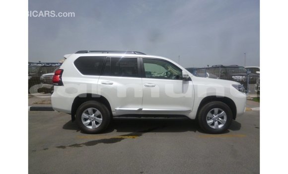 Acheter Import Voiture Toyota Prado Blanc à Import - Dubai, Région de la Bouenza Acheter Import Voiture Toyota Prado Blanc à Import - Dubai, Région de la Bouenza