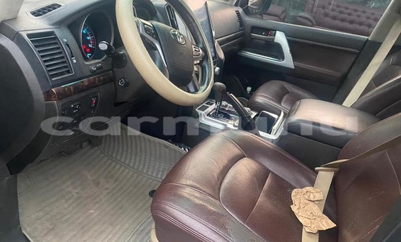 Acheter Occasion Voiture Toyota Land Cruiser Prado Noir à Brazzaville, Commune de Brazzaville Acheter Occasion Voiture Toyota Land Cruiser Prado Noir à Brazzaville, Commune de Brazzaville