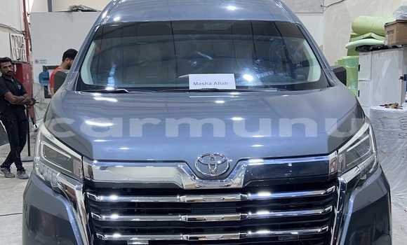 Acheter Neuf Voiture Toyota Hiace Gris à Brazzaville, Commune de Brazzaville Acheter Neuf Voiture Toyota Hiace Gris à Brazzaville, Commune de Brazzaville