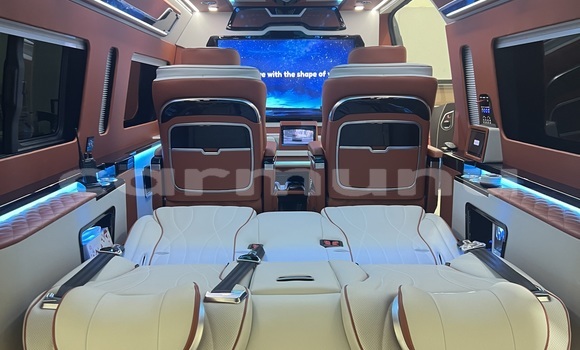 Acheter Neuf Voiture Toyota Hiace Gris à Brazzaville, Commune de Brazzaville Acheter Neuf Voiture Toyota Hiace Gris à Brazzaville, Commune de Brazzaville