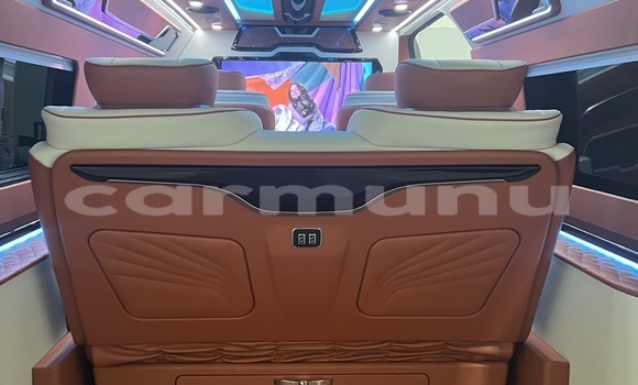 Acheter Neuf Voiture Toyota Hiace Gris à Brazzaville, Commune de Brazzaville Acheter Neuf Voiture Toyota Hiace Gris à Brazzaville, Commune de Brazzaville