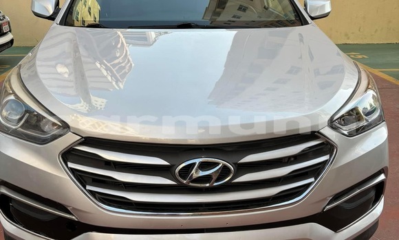 Acheter Occasion Voiture Hyundai Santa Fe Gris à Brazzaville, Commune de Brazzaville Acheter Occasion Voiture Hyundai Santa Fe Gris à Brazzaville, Commune de Brazzaville